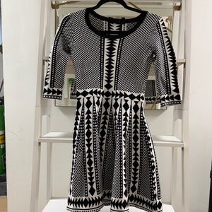 Black & White sweater dress - Small